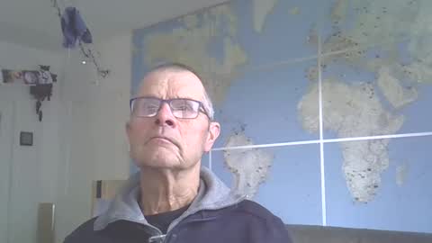 Snapshot of hamto65 chatting on February 22, 2025, 3:36 pm Prefer men 80 online show from February 22, 2025, 3:36 pm