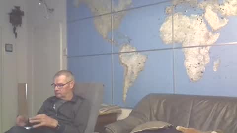 Snapshot of hamto65 chatting on March 9, 2025, 8:42 pm Prefer men 80 online show from March 9, 2025, 8:42 pm