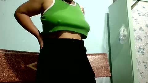 hanana_zz online show from June 23, 2026, 10:08 pm