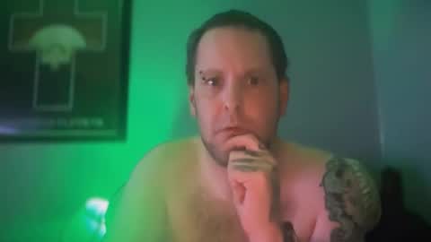 hand_banana_420 online show from October 8, 2025, 3:04 am