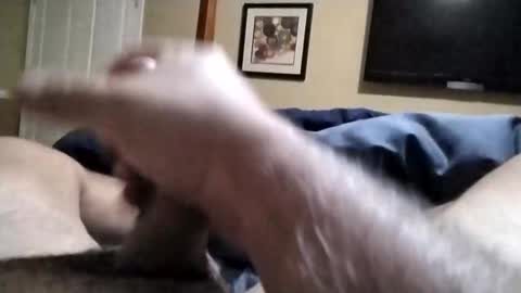 Snapshot of handjob610 chatting on February 5, 2025, 11:44 am Handjob610 online show from February 5, 2025, 11:44 am