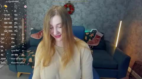 Dayana online show from December 21, 2025, 6:42 am