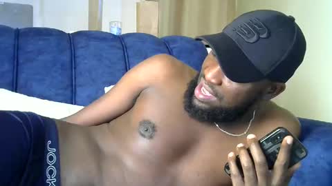 Snapshot of handsome_king30 chatting on December 12, 2024, 11:18 am handsome king online show from December 12, 2024, 11:18 am