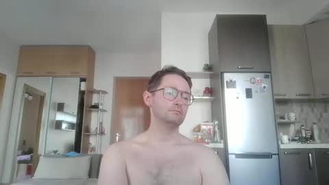 Snapshot of handsome_sasha chatting on March 6, 2025, 12:09 pm Sasha online show from March 6, 2025, 12:09 pm