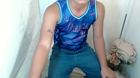 Snapshot of handsome_vanana chatting on February 9, 2025, 6:58 pm handsome_vanana online show from February 9, 2025, 6:58 pm