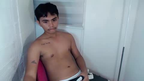 Snapshot of handsome_vanana chatting on March 7, 2025, 6:46 am handsome_vanana online show from March 7, 2025, 6:46 am