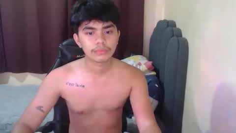 Snapshot of handsome_vanana chatting on October 22, 2025, 6:35 am handsome_vanana online show from October 22, 2025, 6:35 am