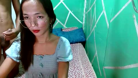 Snapshot of handsomedick143529 chatting on April 15, 2026, 3:41 pm rimby and angelica nina online show from April 15, 2026, 3:41 pm