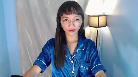 Snapshot of handsomedick143529 chatting on June 8, 2026, 7:31 am rimby and angelica nina online show from June 8, 2026, 7:31 am