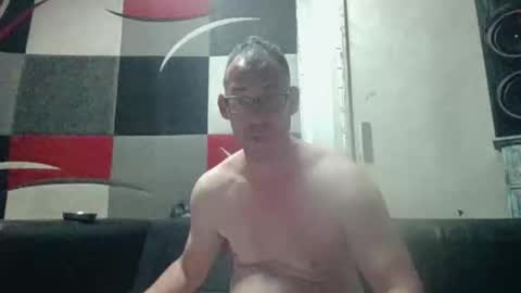 Snapshot of handsomeguy4ever chatting on May 27, 2026, 2:30 am handsomeguy4ever online show from May 27, 2026, 2:30 am