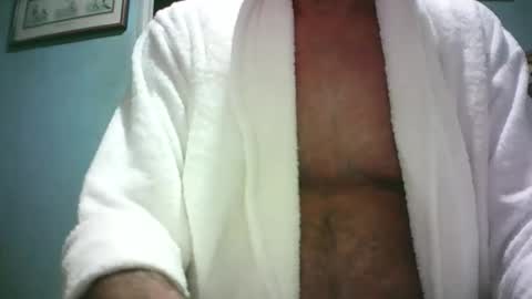 handymanforyou177322 online show from April 9, 2026, 8:58 pm