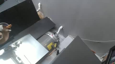 handystud33 online show from September 30, 2025, 8:25 pm