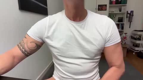 Snapshot of hankmoody6 chatting on November 6, 2025, 5:14 pm hanky online show from November 6, 2025, 5:14 pm