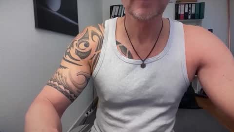 hanky online show from March 17, 2026, 8:39 am