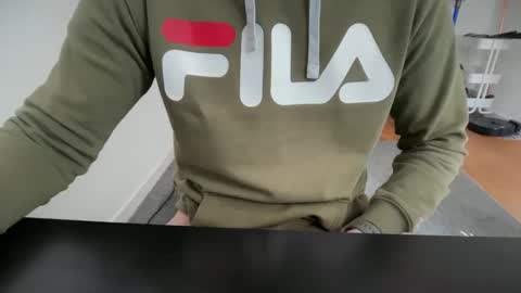 hanky online show from April 21, 2026, 2:12 pm