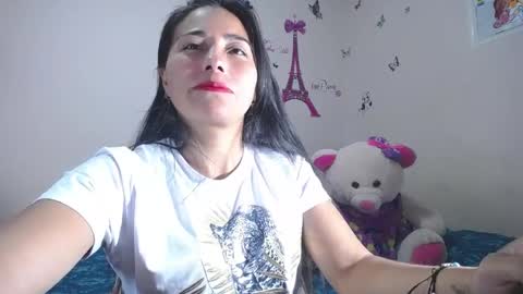 Snapshot of hanna_girl21 chatting on May 9, 2026, 12:16 am HANNA online show from May 9, 2026, 12:16 am