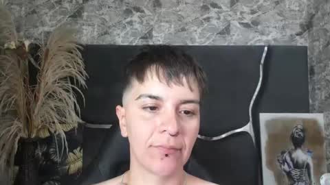 Hanna online show from July 8, 2026, 2:27 am