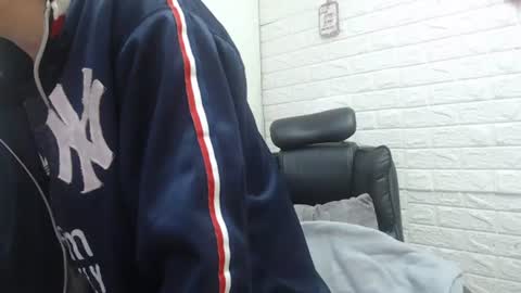 Hanna online show from July 27, 2026, 4:52 am