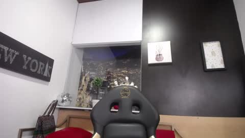 Snapshot of hanna_lamber chatting on January 10, 2025, 2:57 am hanna_lamber online show from January 10, 2025, 2:57 am