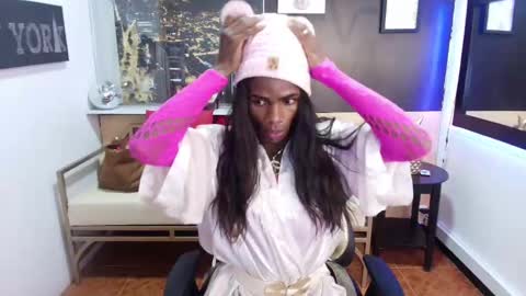 Snapshot of hanna_lamber chatting on February 19, 2025, 6:00 am hanna_lamber online show from February 19, 2025, 6:00 am