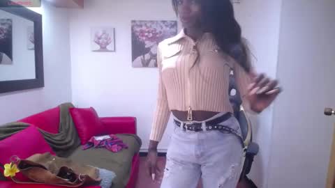 Snapshot of hanna_lamber chatting on September 22, 2025, 12:29 pm hanna_lamber online show from September 22, 2025, 12:29 pm