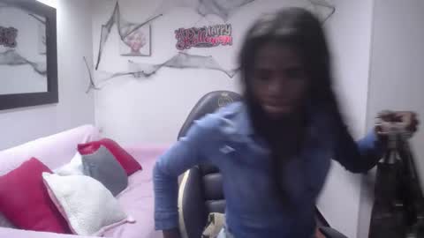 Snapshot of hanna_lamber chatting on October 18, 2025, 11:11 am hanna_lamber online show from October 18, 2025, 11:11 am