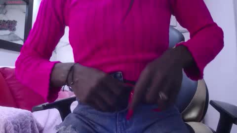 Snapshot of hanna_lamber chatting on October 28, 2025, 12:09 pm hanna_lamber online show from October 28, 2025, 12:09 pm