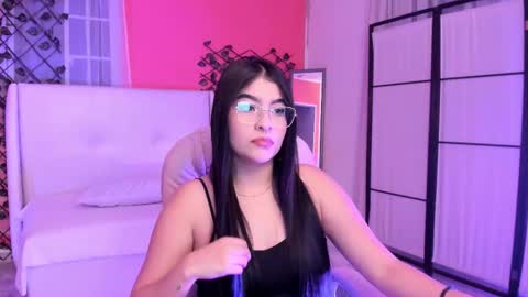 Hanna online show from March 26, 2026, 1:01 am