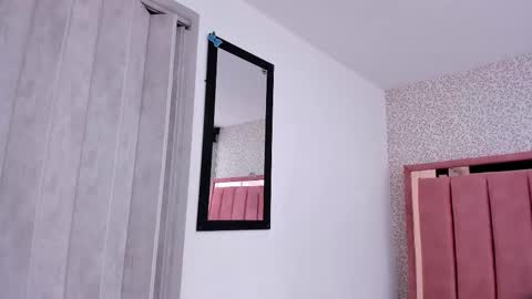 Snapshot of hanna_lee__ chatting on November 13, 2025, 7:46 pm H A N N A online show from November 13, 2025, 7:46 pm