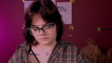 hanna_lips_ online show from December 22, 2025, 7:55 pm