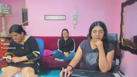 Snapshot of hanna_mature01 chatting on November 28, 2025, 1:58 pm Hanna online show from November 28, 2025, 1:58 pm