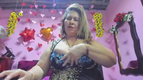 Snapshot of hanna_mature01 chatting on February 12, 2026, 12:49 am Hanna online show from February 12, 2026, 12:49 am