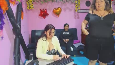 Snapshot of hanna_mature01 chatting on February 26, 2026, 11:53 am Hanna online show from February 26, 2026, 11:53 am