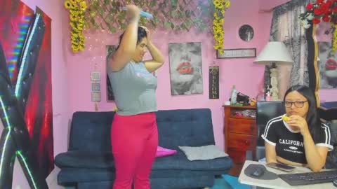 Snapshot of hanna_mature01 chatting on April 8, 2026, 12:05 pm Hanna online show from April 8, 2026, 12:05 pm