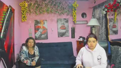 Snapshot of hanna_mature01 chatting on April 16, 2026, 11:55 am Hanna online show from April 16, 2026, 11:55 am