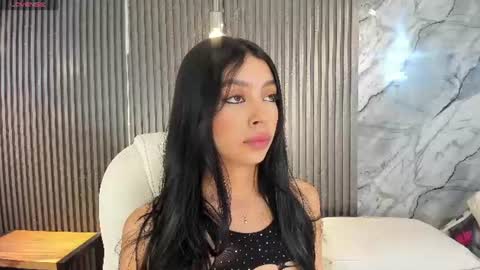Hanna S online show from July 17, 2026, 1:29 pm