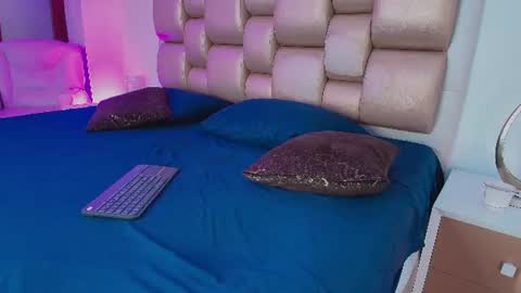 hannaa_wellss online show from July 28, 2026, 4:50 pm