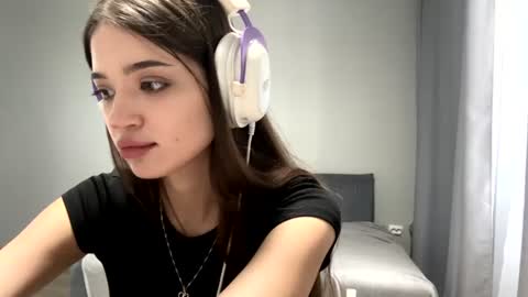 Eva online show from July 29, 2026, 4:32 am