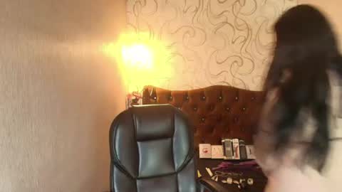 Hanna online show from June 12, 2026, 10:47 am
