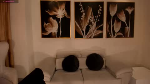  Hanna Connor  online show from November 11, 2025, 8:42 pm