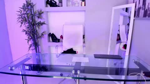 Snapshot of hannah_hcb chatting on February 11, 2025, 4:02 pm HANNAH HOWELL online show from February 11, 2025, 4:02 pm