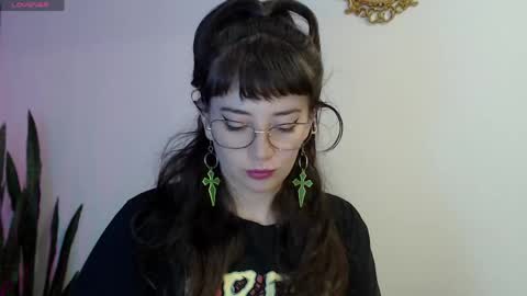 HannahHexx online show from April 22, 2026, 3:09 am