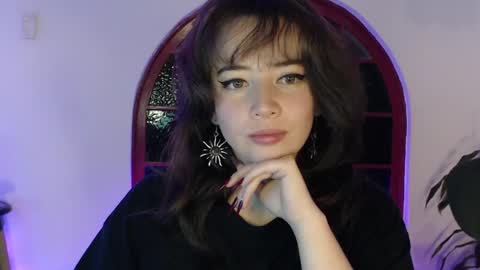 Hannah online show from December 19, 2024, 3:29 am