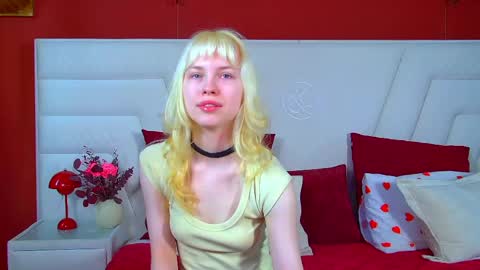 Snapshot of hannahhollis chatting on May 26, 2026, 6:20 am Hannah online show from May 26, 2026, 6:20 am