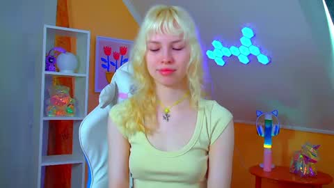 Snapshot of hannahhollis chatting on May 31, 2026, 6:21 am Hannah online show from May 31, 2026, 6:21 am