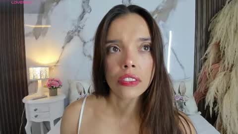 Hannahill69 online show from March 6, 2026, 4:31 am