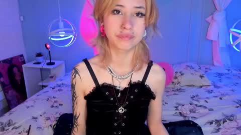 Hannah online show from October 11, 2025, 2:37 pm