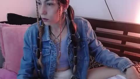 Snapshot of hannaqueen23 chatting on July 28, 2026, 3:13 am hannaqueen23 online show from July 28, 2026, 3:13 am