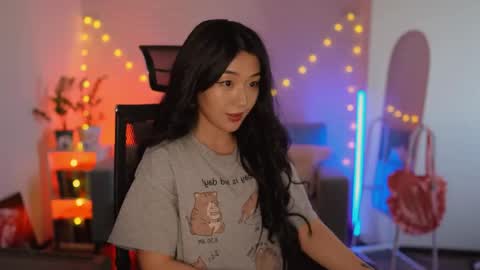 hannarosie online show from June 7, 2026, 3:49 pm