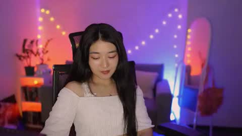 hannarosie online show from June 19, 2026, 4:33 pm